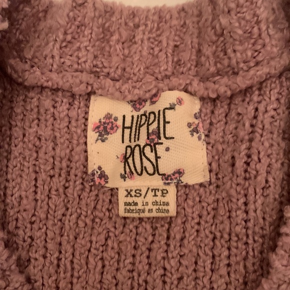 Soft Blush Pink Cropped Sweater - Picture 3 of 6